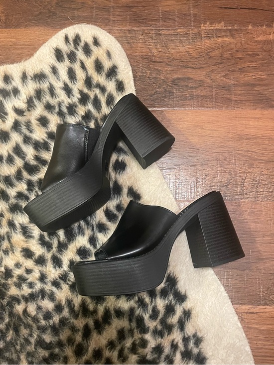 Urban Outfitters Shoes - Urban Outfitters Black Platform Mule Heels